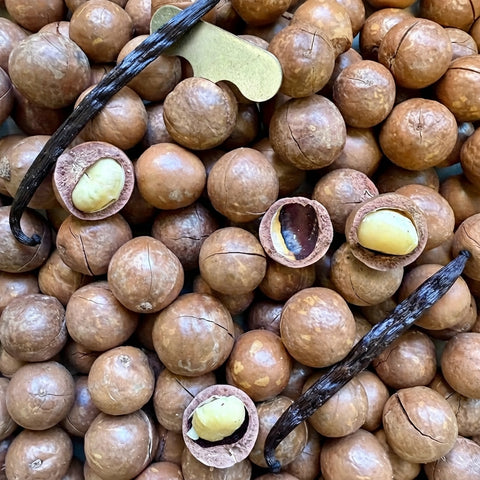 Noci Macadamia in Guscio Tostate alla Vaniglia